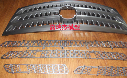 做手板模型的時候為什么要噴油呢？